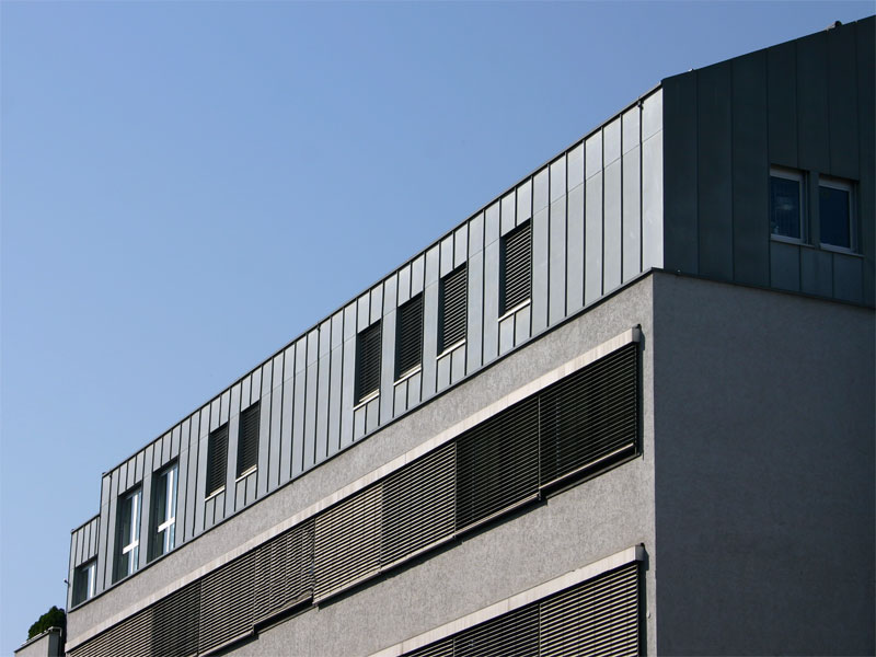 Türen und Fenster